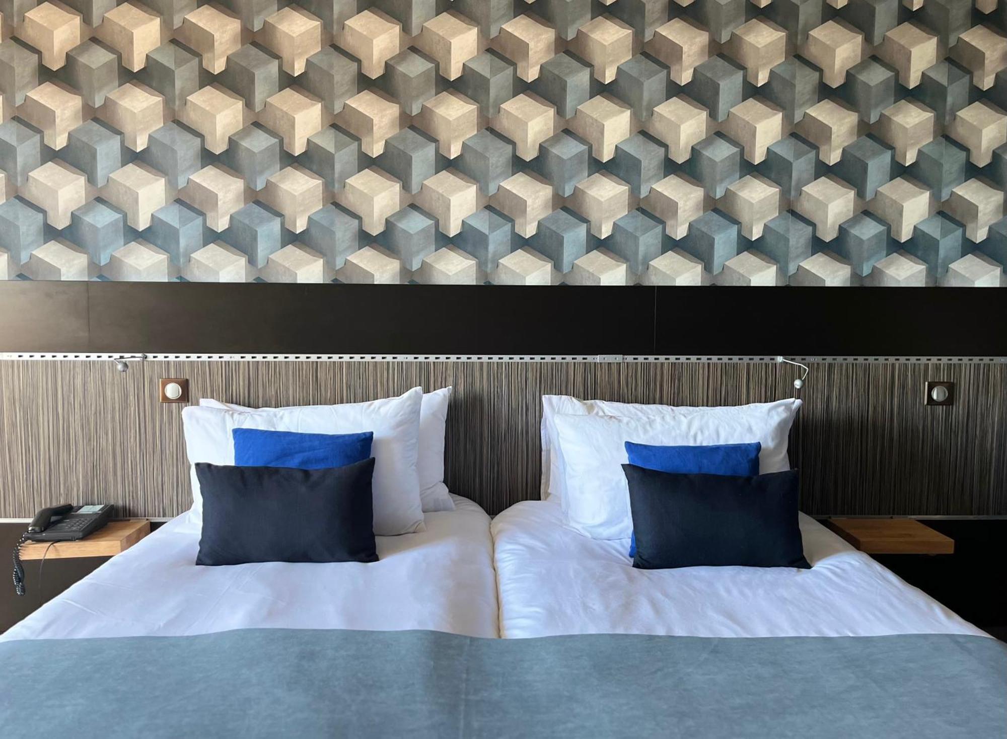 Hotel-Restaurant Le Senechal Sauveterre-de-Rouergue Ngoại thất bức ảnh