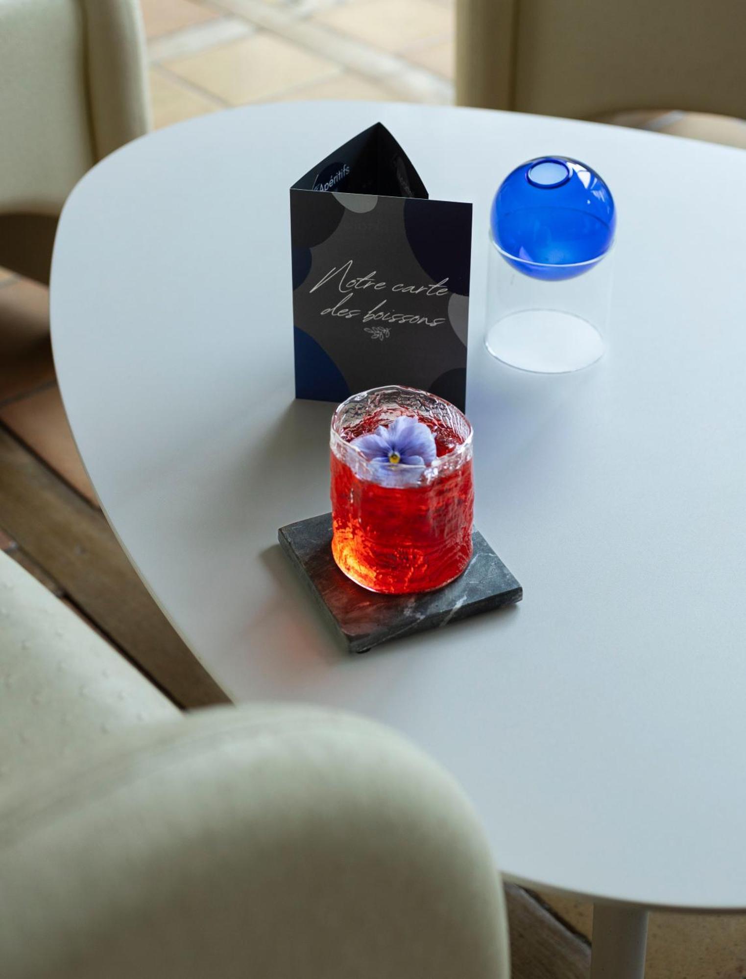 Hotel-Restaurant Le Senechal Sauveterre-de-Rouergue Ngoại thất bức ảnh
